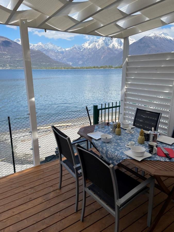 Bungalow Lido Colico Bagian luar foto