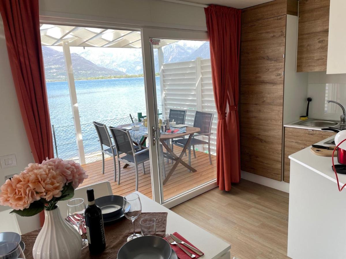 Bungalow Lido Colico Bagian luar foto